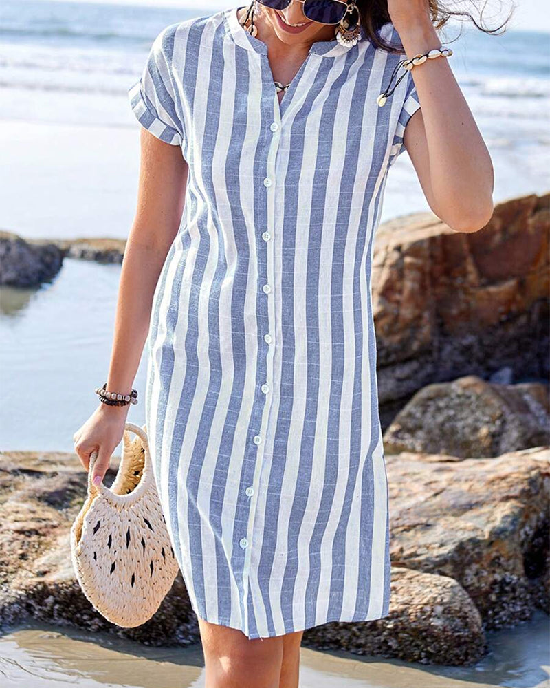 Mara – Vestido Camisero de Rayas con Botones y Manga Corta